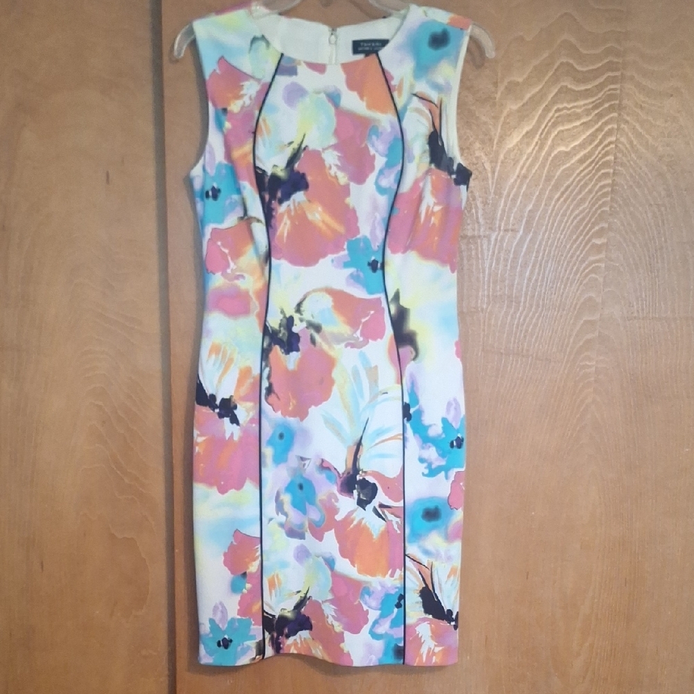 Floral Sleeveless Dress